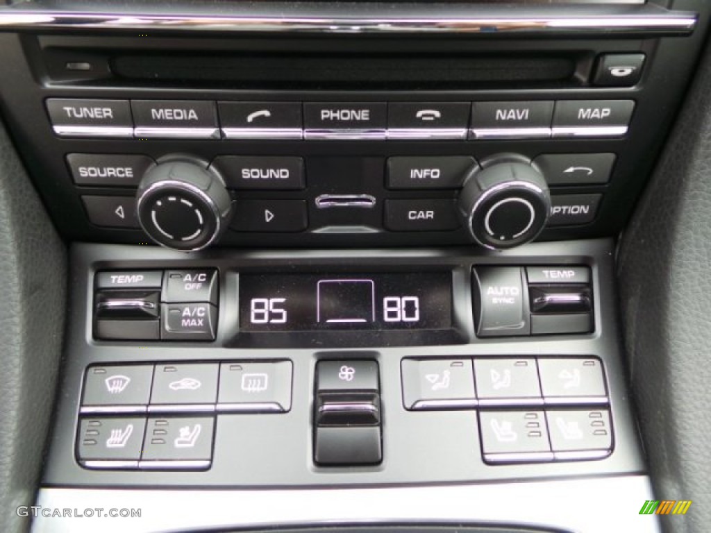 2015 Porsche 911 Carrera Cabriolet Controls Photo #99443860