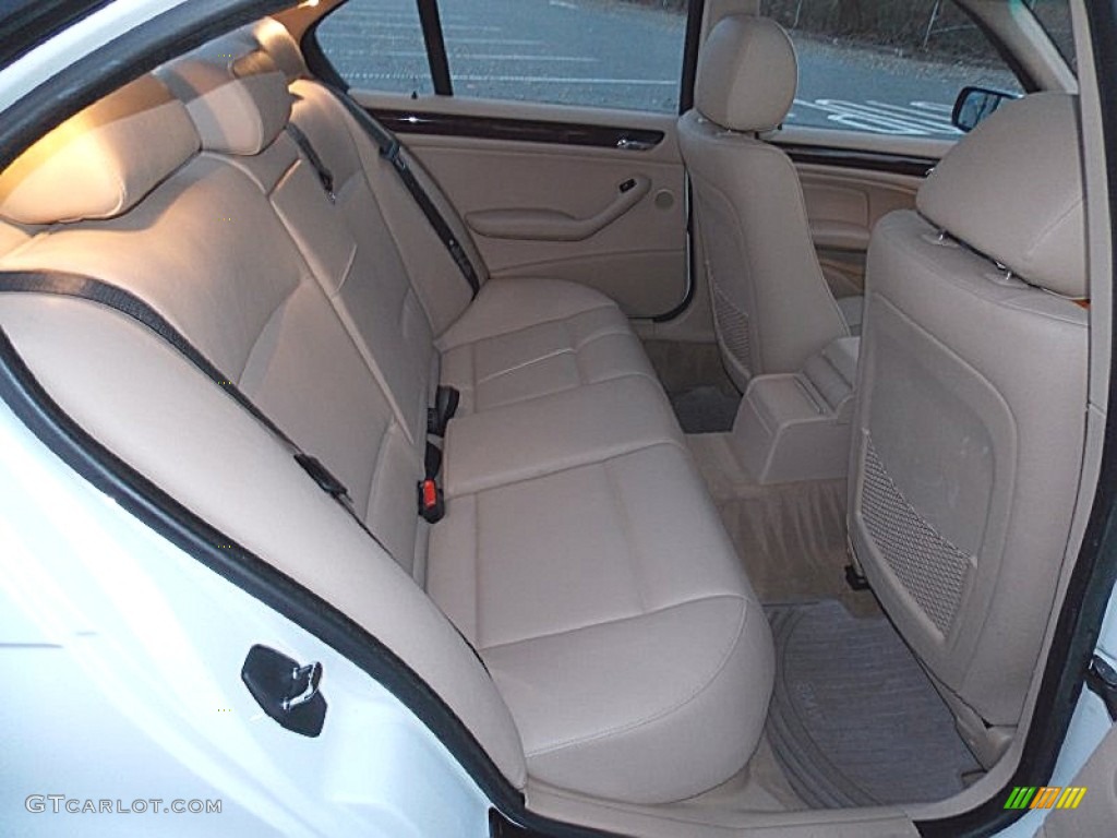 2005 3 Series 325xi Sedan - Alpine White / Natural Brown photo #23