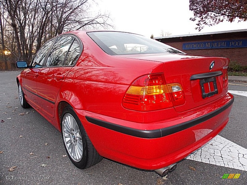 2003 3 Series 325xi Sedan - Electric Red / Sand photo #3