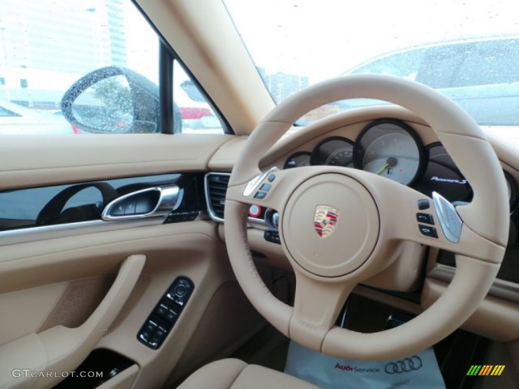2015 Porsche Panamera S E-Hybrid Luxor Beige Steering Wheel Photo #99448595