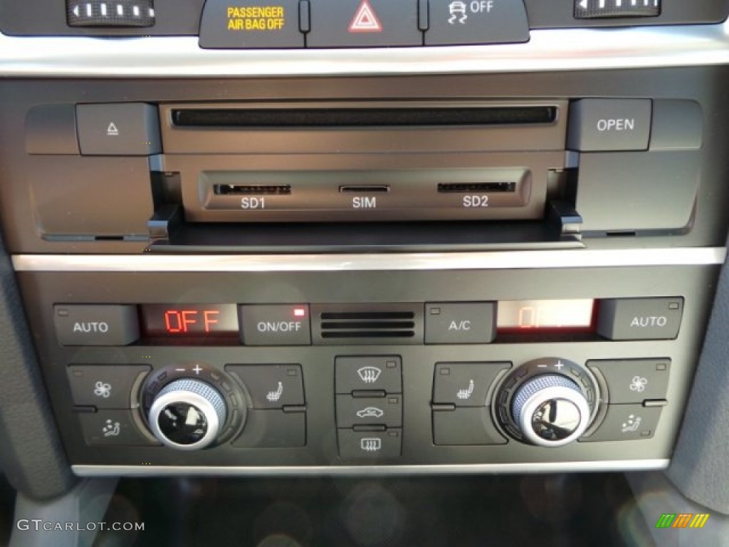 2015 Audi Q7 3.0 TDI Premium Plus quattro Controls Photo #99452698