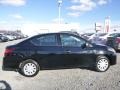 Super Black - Versa 1.6 S Sedan Photo No. 2