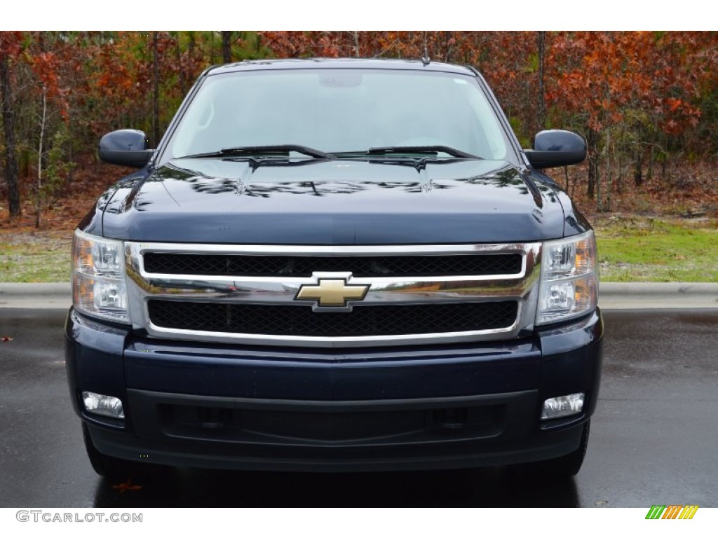 2007 Silverado 1500 LTZ Crew Cab 4x4 - Dark Blue Metallic / Light Titanium/Dark Titanium Gray photo #25