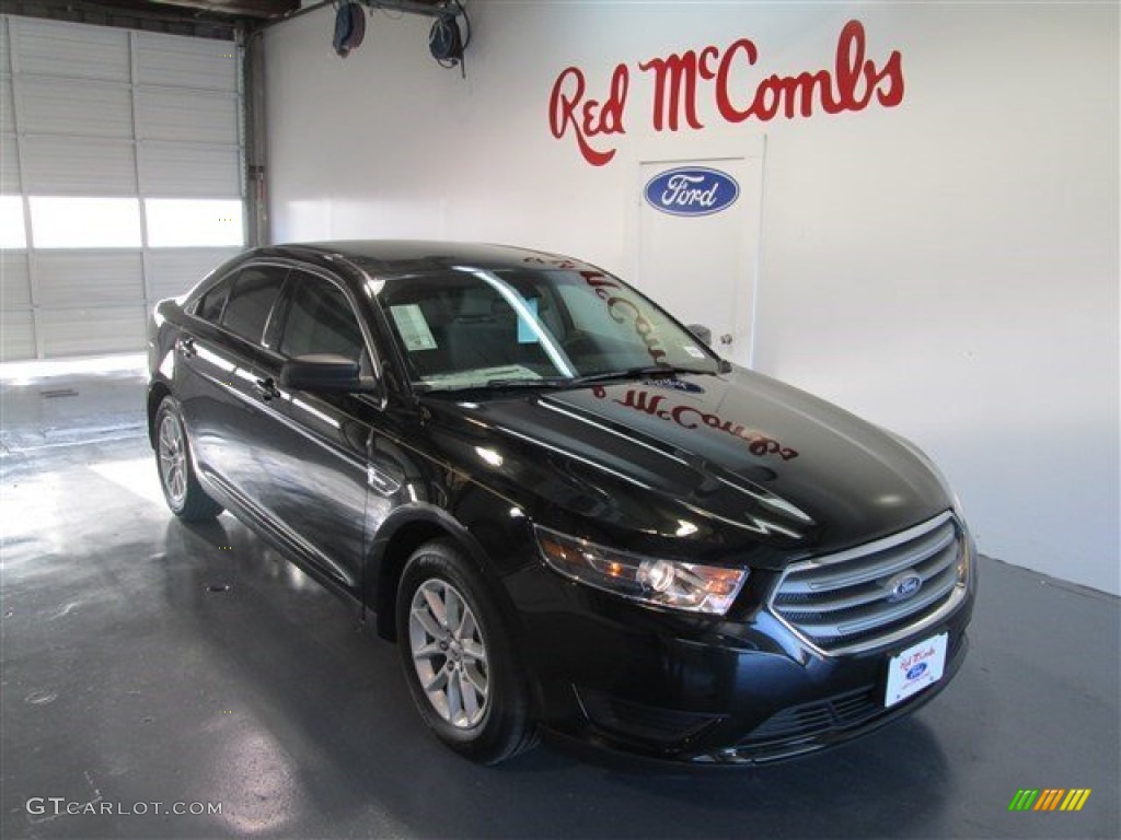 2015 Taurus SE - Tuxedo Black Metallic / Dune photo #2