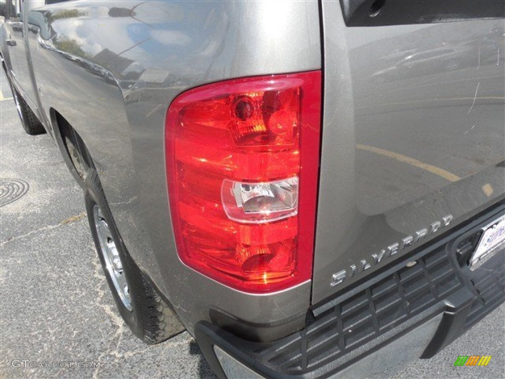 2013 Silverado 1500 LS Extended Cab - Graystone Metallic / Dark Titanium photo #10