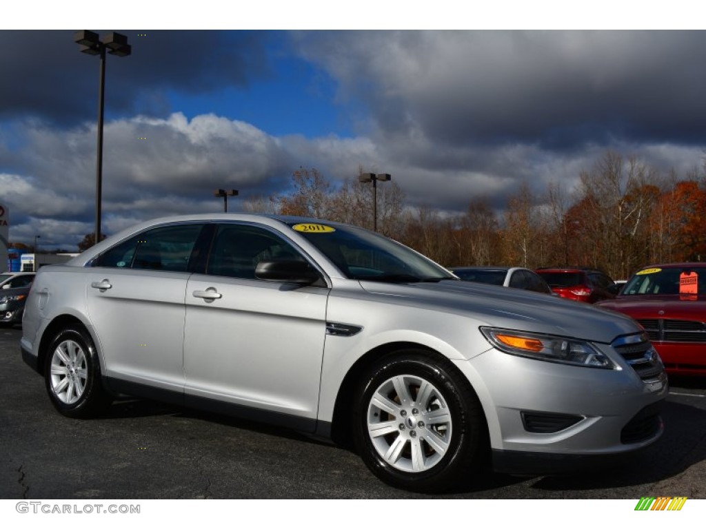 2011 Taurus SE - Ingot Silver / Light Stone photo #1