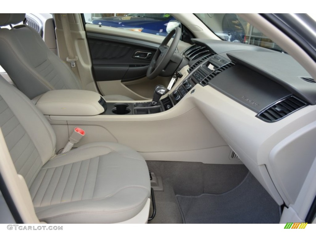 2011 Taurus SE - Ingot Silver / Light Stone photo #16