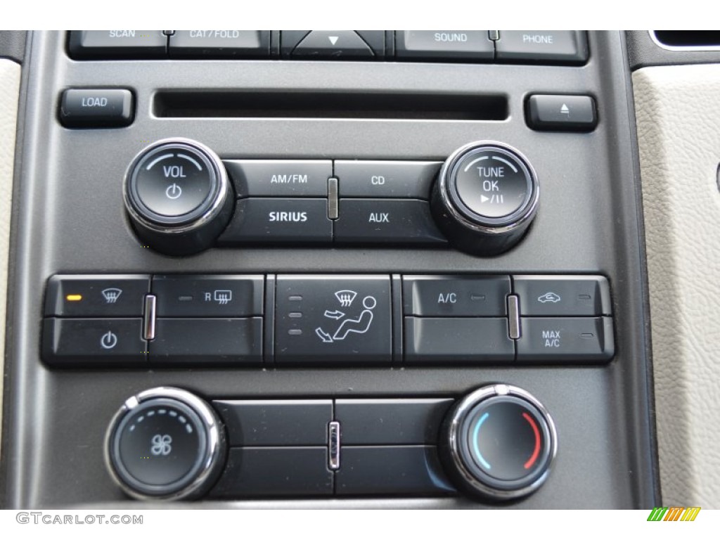 2011 Taurus SE - Ingot Silver / Light Stone photo #19