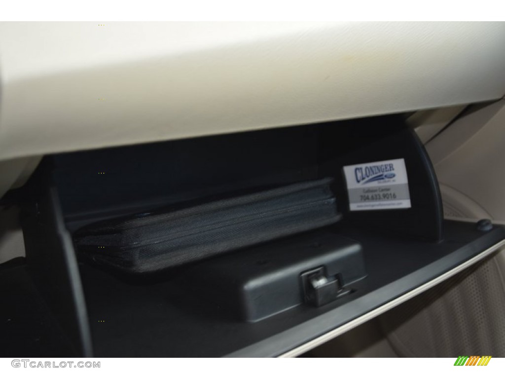 2011 Taurus SE - Ingot Silver / Light Stone photo #25