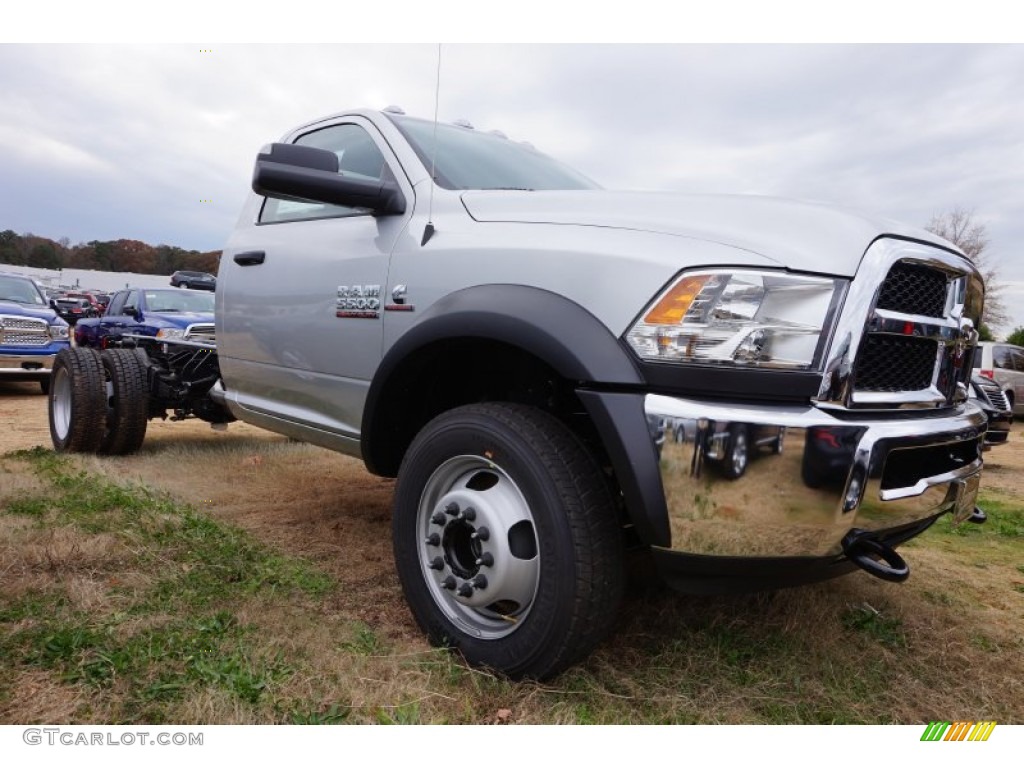 Bright Silver Metallic 2015 Ram 5500 Tradesman Regular Cab 4x4 Chassis Exterior Photo #99467734