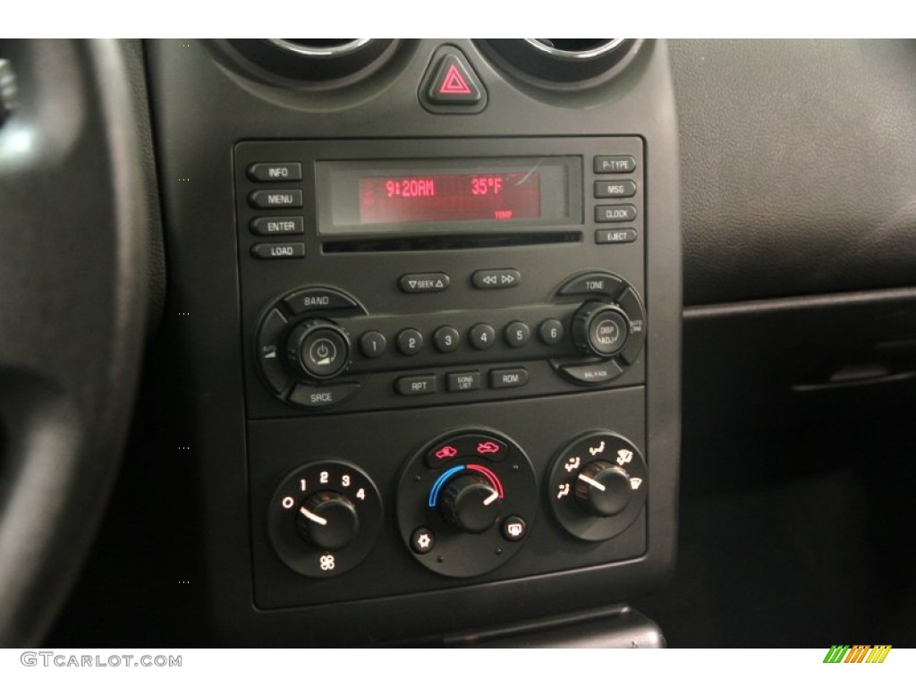 2005 Pontiac G6 Sedan Controls Photos