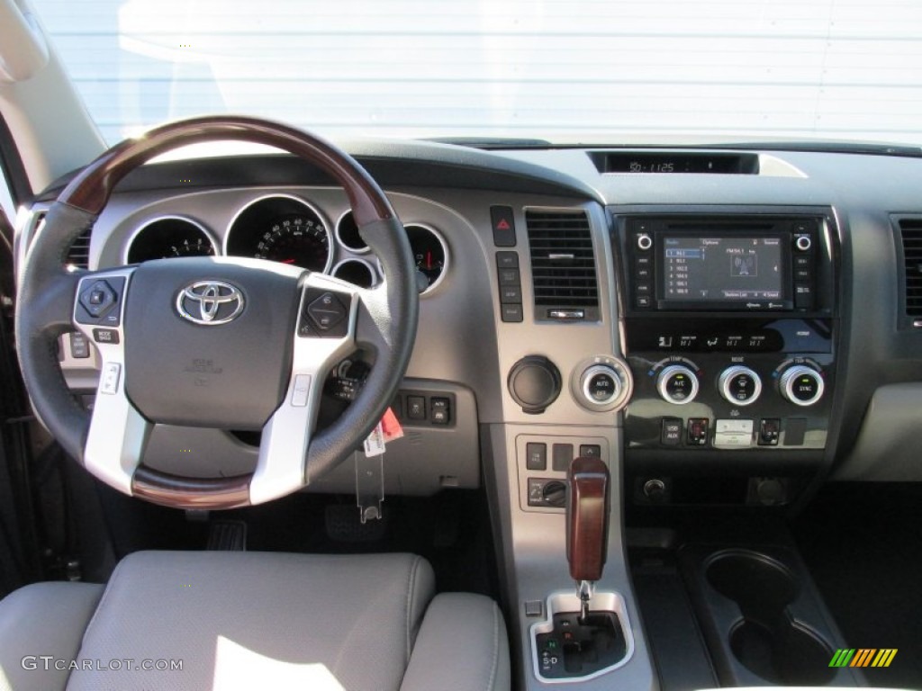2014 Toyota Sequoia Platinum Dashboard Photos