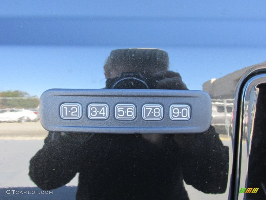 2015 F250 Super Duty Lariat Crew Cab 4x4 - Tuxedo Black / King Ranch Mesa Antique Affect/Black photo #16