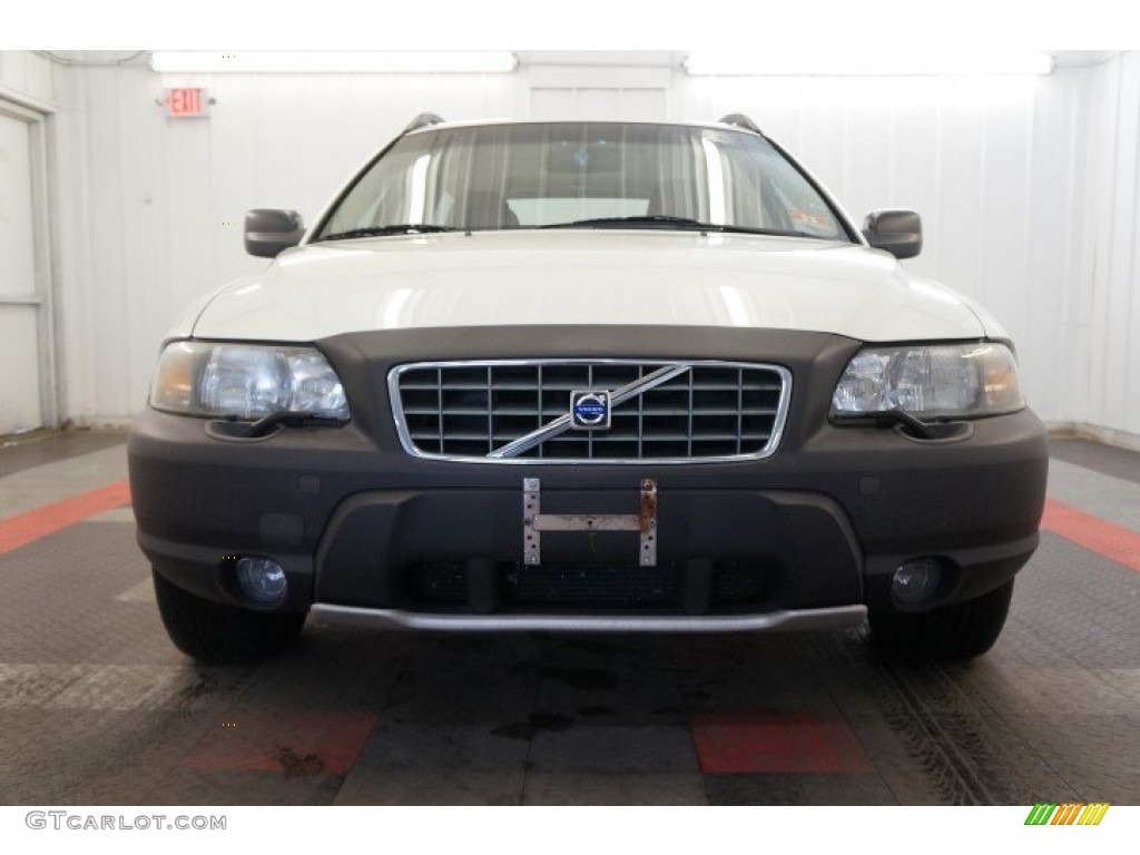 2001 V70 XC AWD - White / Graphite photo #4