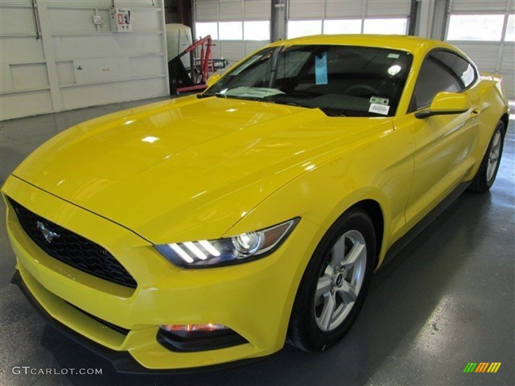 2015 Mustang V6 Coupe - Triple Yellow Tricoat / Ebony photo #3