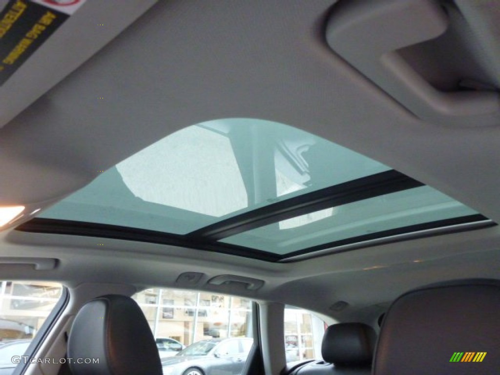 2013 Audi Allroad 2.0T quattro Avant Sunroof Photo #99484416