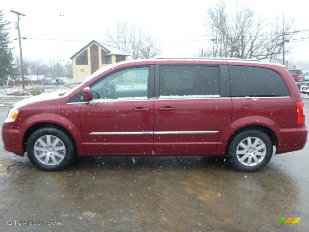 2015 Town & Country Touring - Deep Cherry Red Crystal Pearl / Black/Light Graystone photo #2