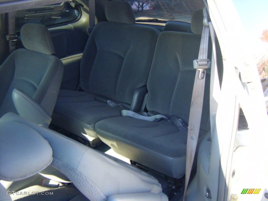 2004 Caravan SXT - Bright Silver Metallic / Medium Slate Gray photo #14