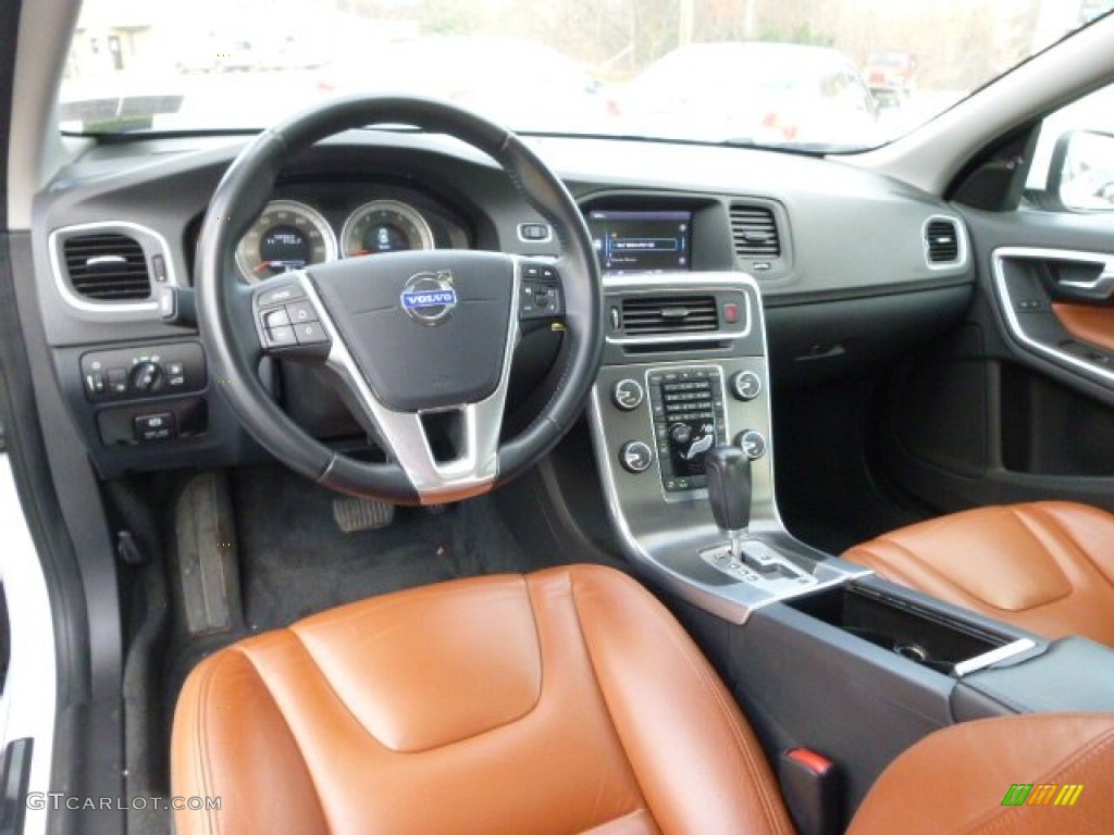 2012 Volvo S60 T5 interior Photos