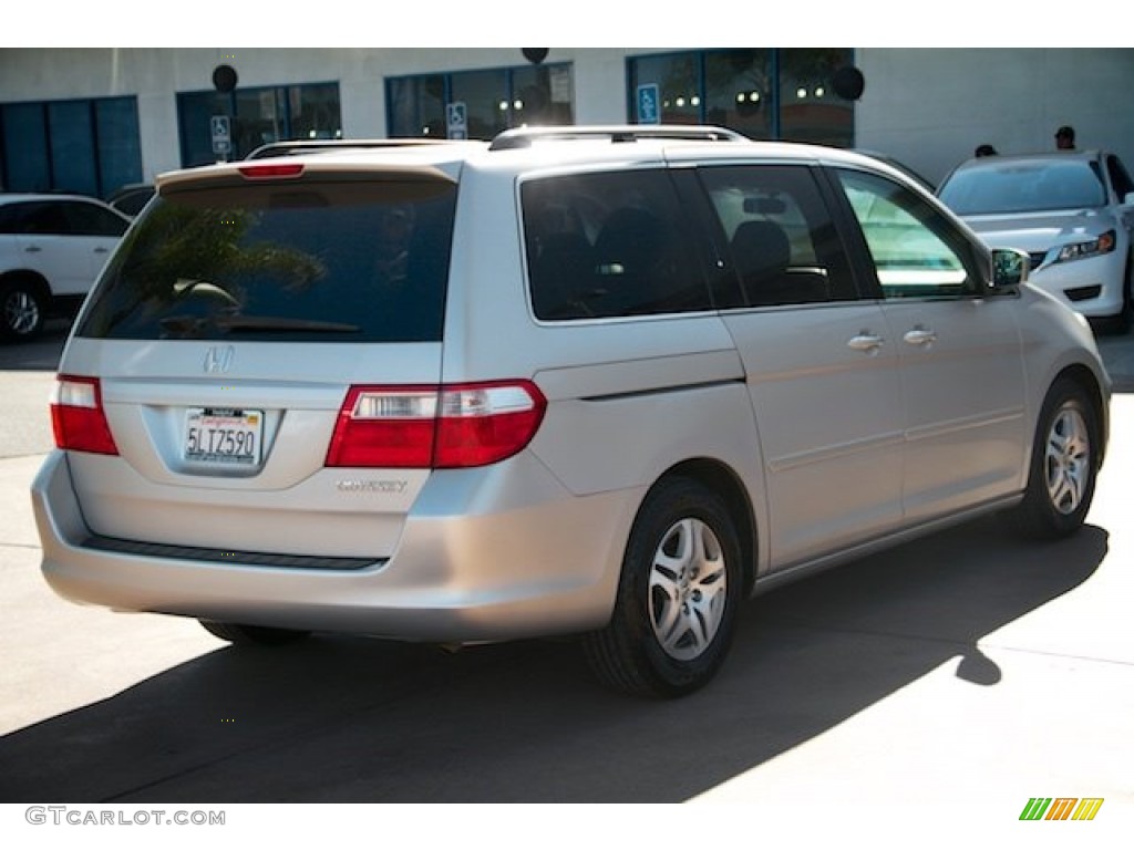 2005 Odyssey EX - Silver Pearl Metallic / Gray photo #11