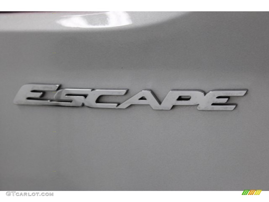 2013 Escape SE 2.0L EcoBoost 4WD - Ingot Silver Metallic / Medium Light Stone photo #8