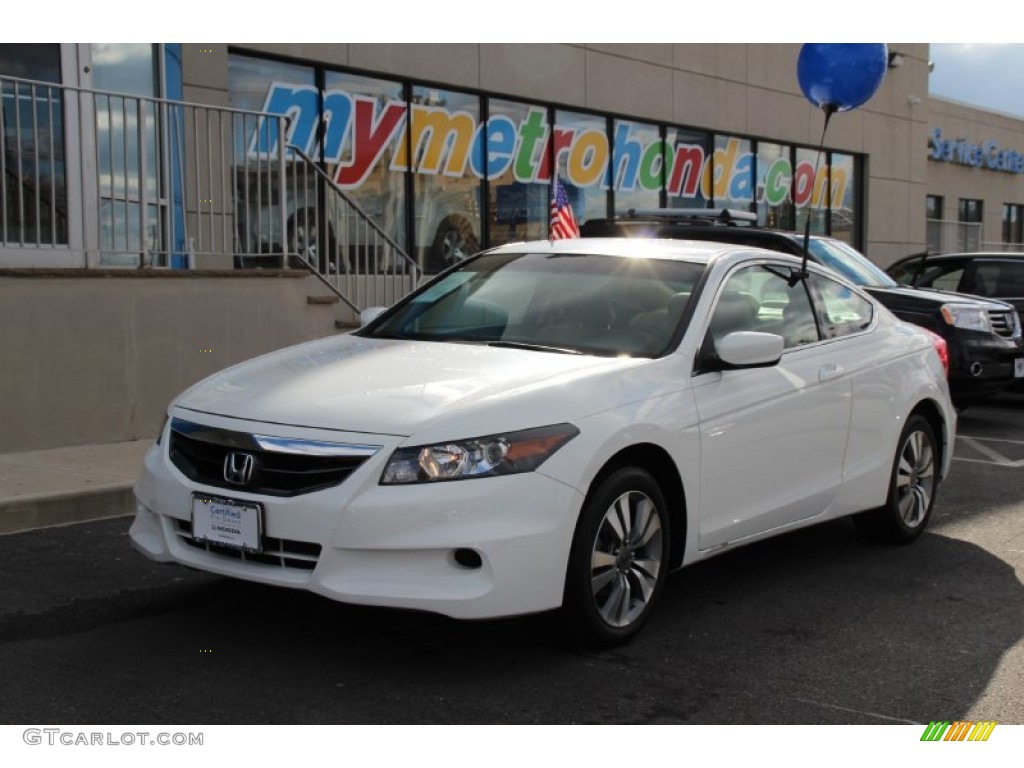 Taffeta White Honda Accord