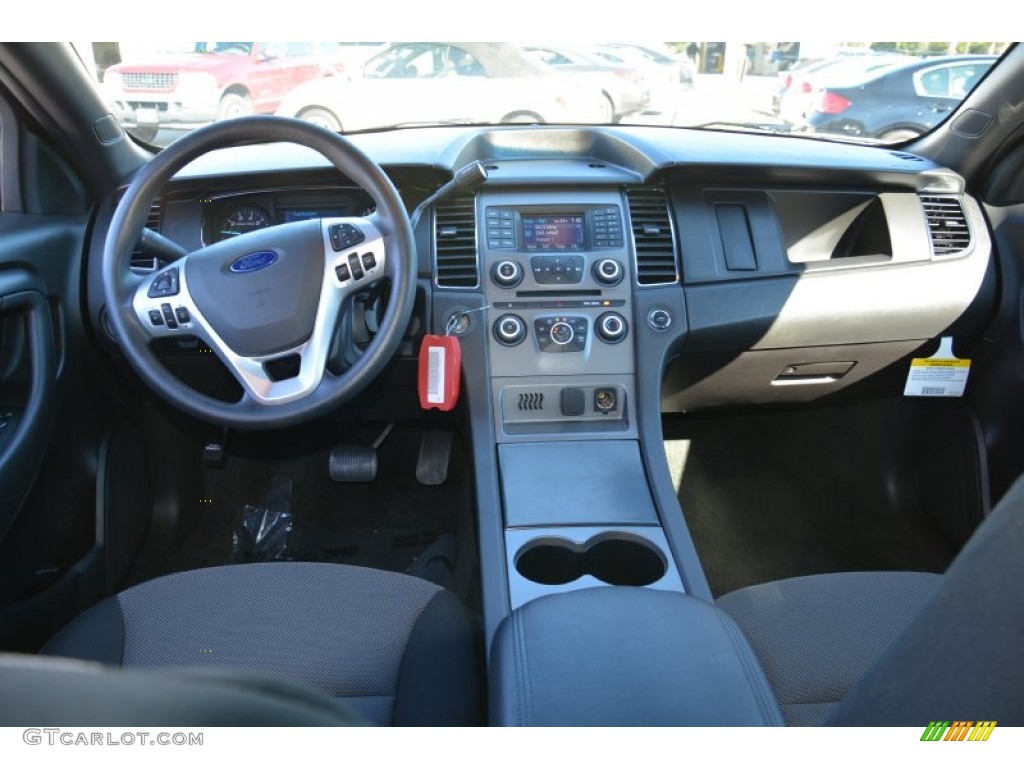 2014 Ford Taurus Police Special SVC Dashboard Photos