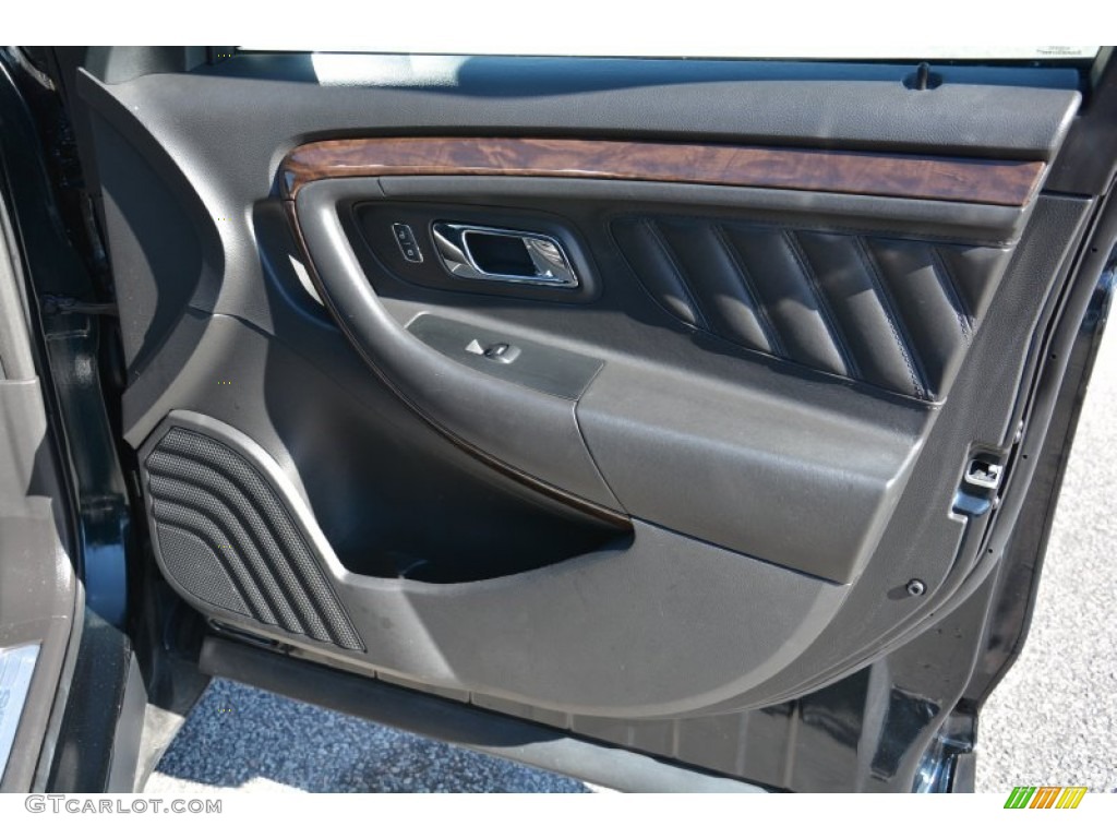 2014 Taurus Limited - Dark Side / Charcoal Black photo #21