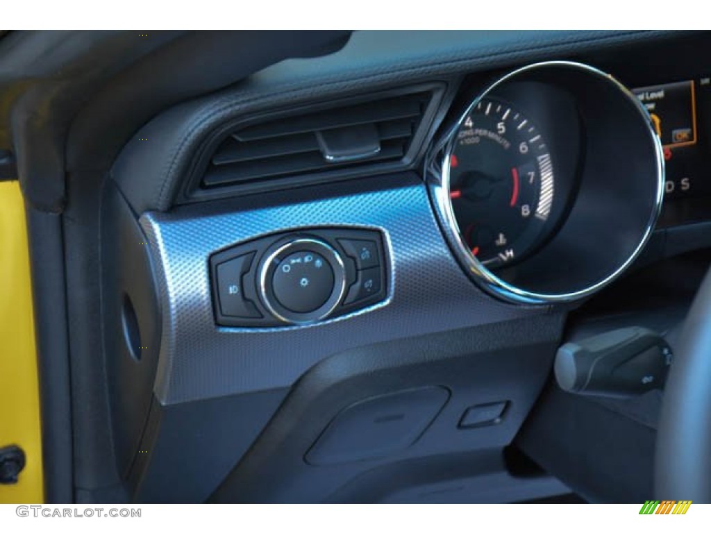 2015 Ford Mustang EcoBoost Coupe Controls Photo #99501238