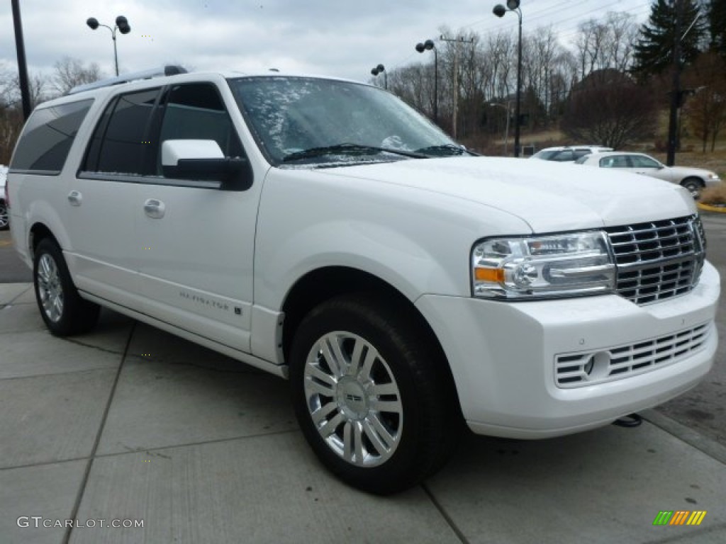 White Platinum 2014 Lincoln Navigator L 4x4 Exterior Photo #99509320