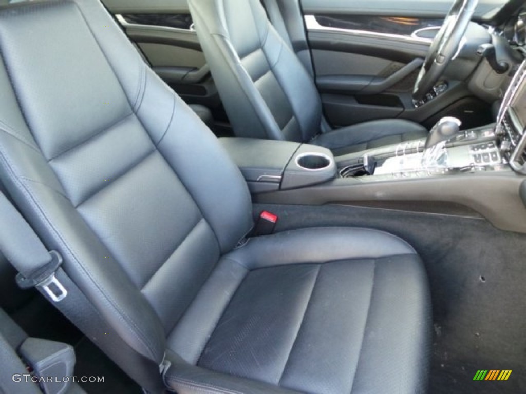 2011 Panamera 4 - Ruby Red Metallic / Black photo #41