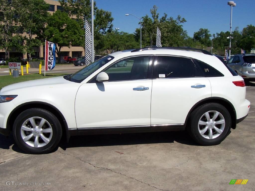 2005 FX 35 AWD - Ivory Pearl White / Willow photo #2