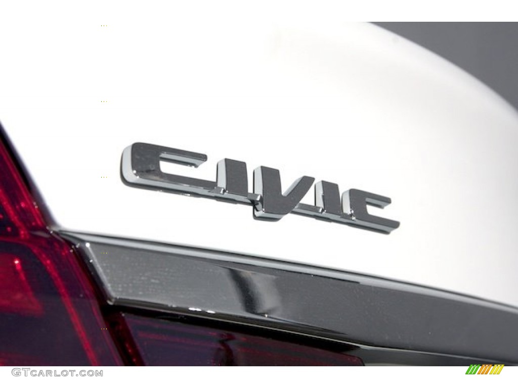 2015 Civic LX Sedan - Taffeta White / Beige photo #3