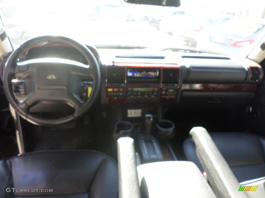 2004 Discovery SE - Java Black / Black photo #17