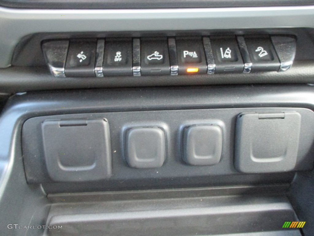2015 GMC Sierra 1500 SLT Crew Cab 4x4 Controls Photo #99519064
