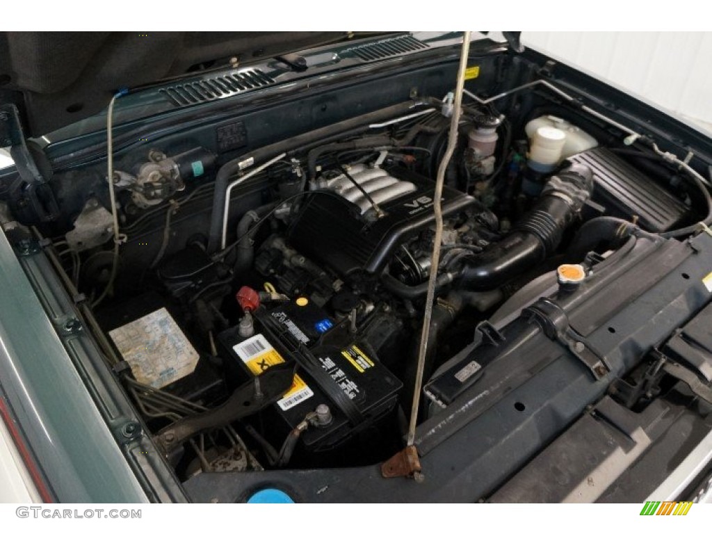 1998 Isuzu Trooper S 4x4 Engine Photos