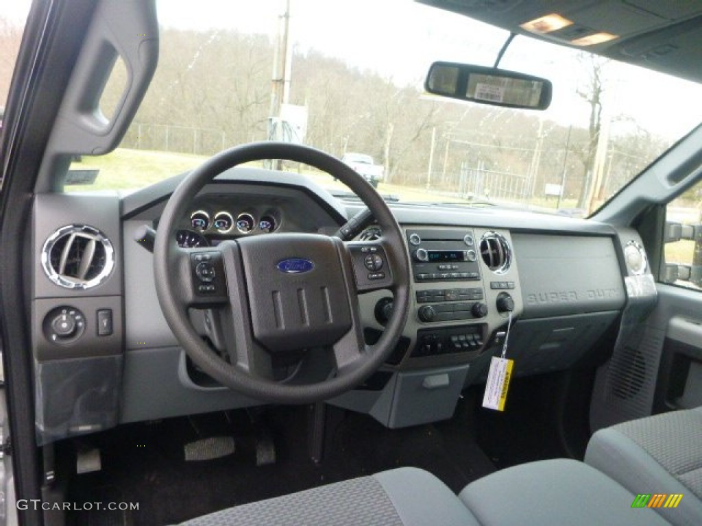 2015 F250 Super Duty XLT Super Cab 4x4 - Ingot Silver / Steel photo #18