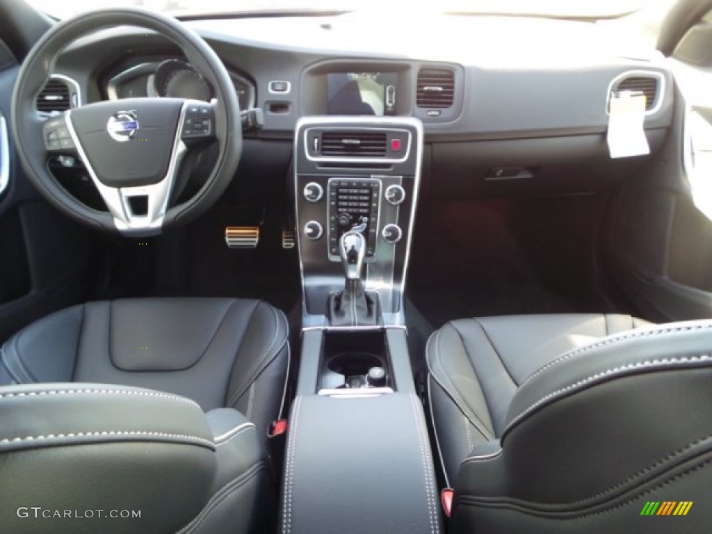 2015 S60 T6 AWD R-Design - Passion Red / Off-Black photo #26