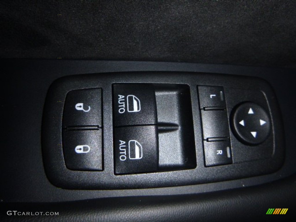2015 Dodge Challenger SRT 392 Controls Photo #99525235