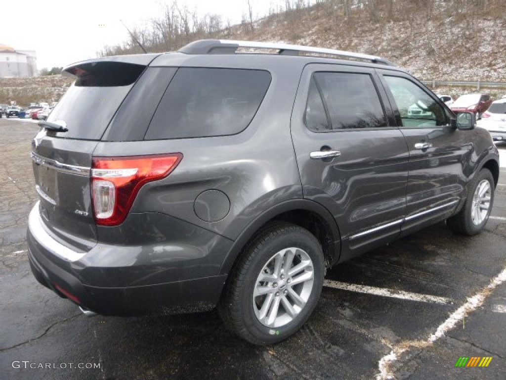 2015 Explorer XLT 4WD - Magnetic / Charcoal Black photo #2