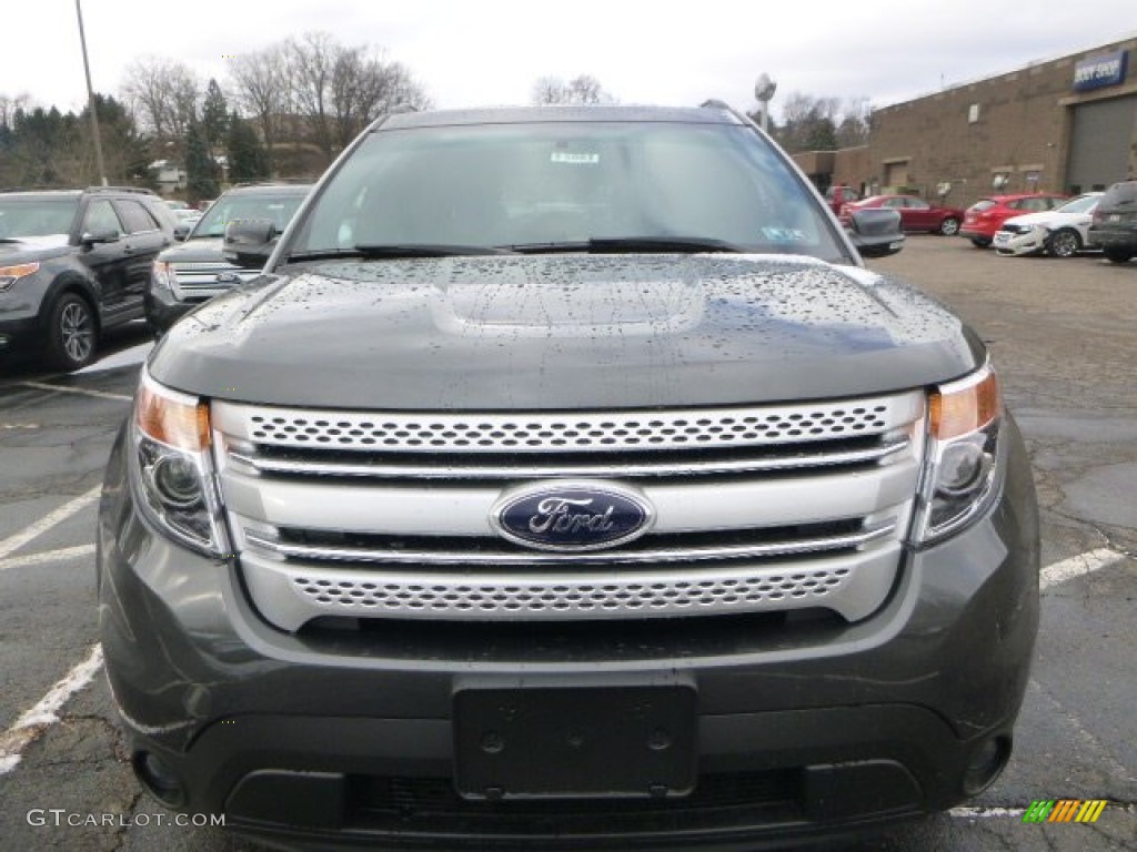 2015 Explorer XLT 4WD - Magnetic / Charcoal Black photo #6