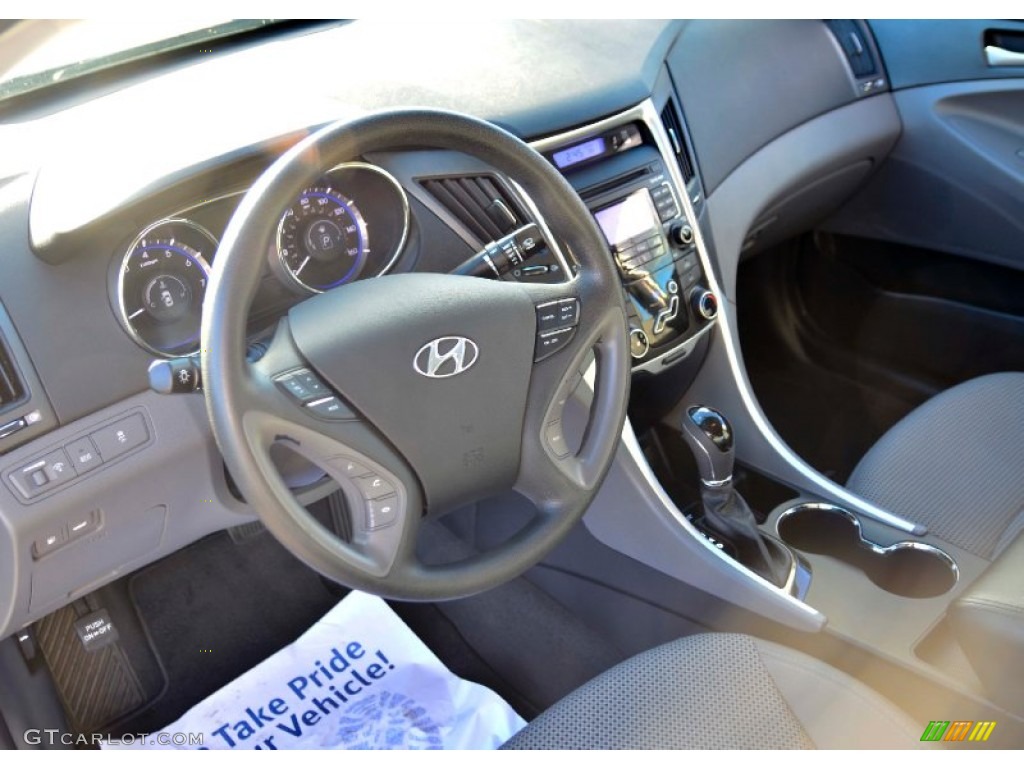 2011 Sonata GLS - Radiant Silver / Gray photo #5