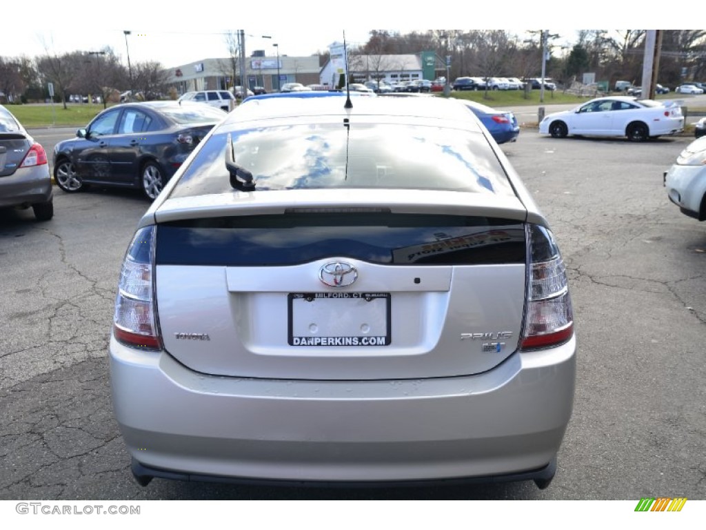 2005 Prius Hybrid - Millenium Silver Metallic / Gray/Burgundy photo #7