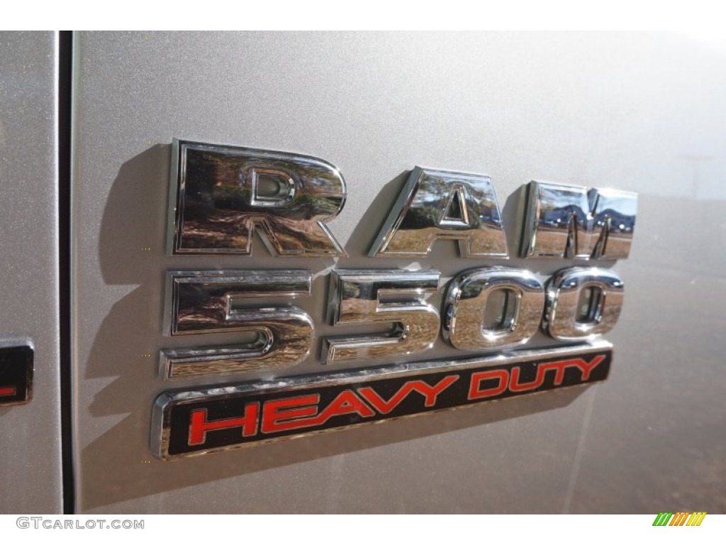 2015 Ram 5500 Tradesman Crew Cab 4x4 Chassis Marks and Logos Photos