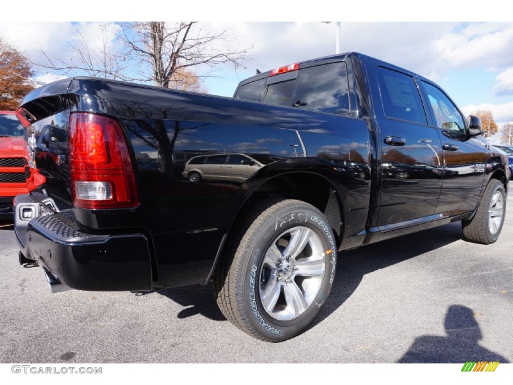 2015 1500 Sport Crew Cab - Black / Black photo #3