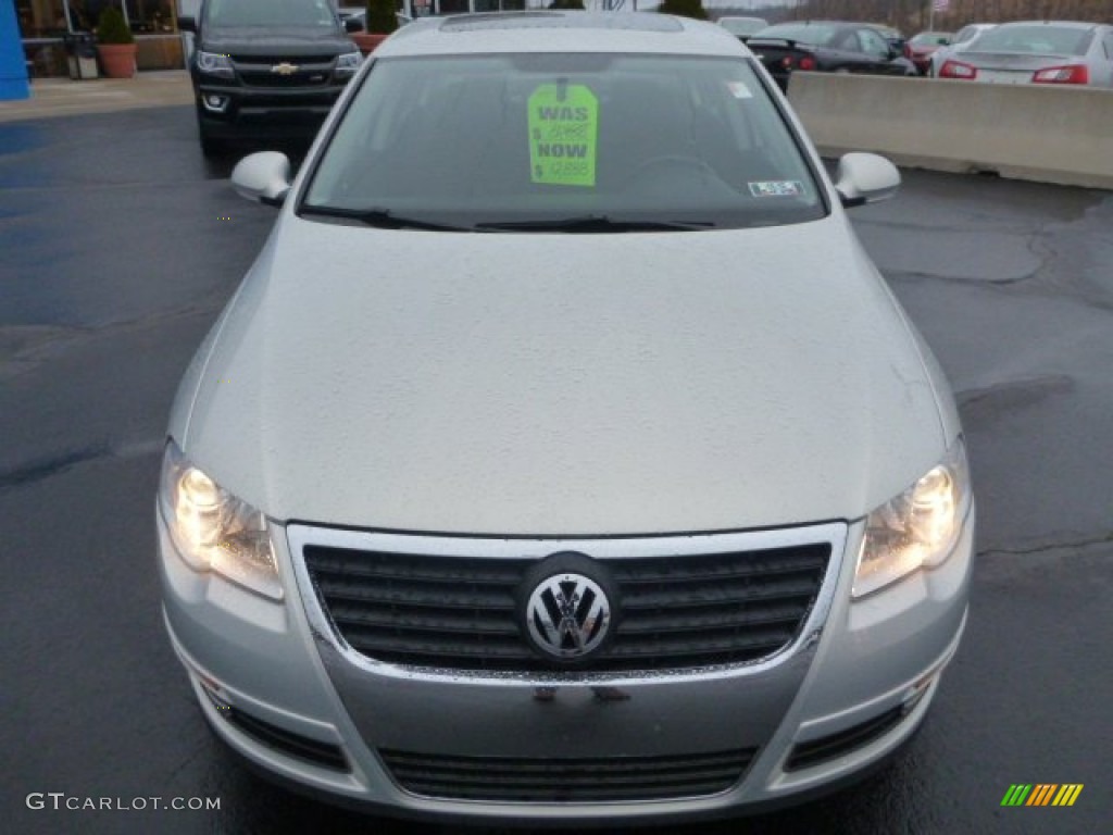 2009 Passat Komfort Sedan - Reflex Silver Metallic / Deep Black photo #8