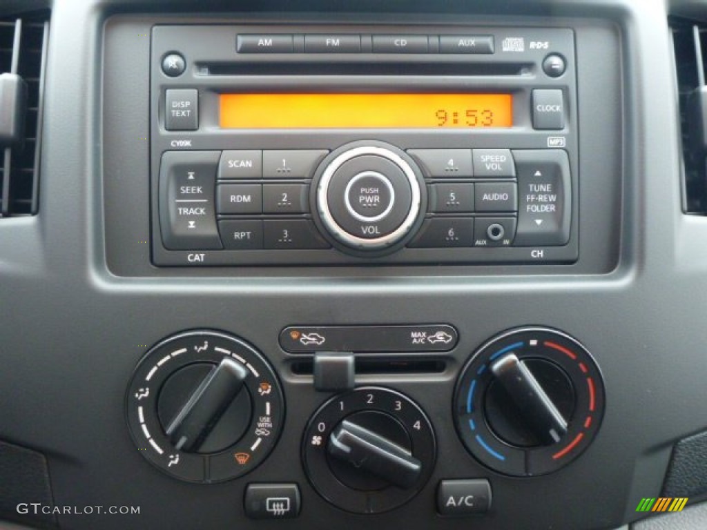 2015 Chevrolet City Express LS Controls Photo #99544539