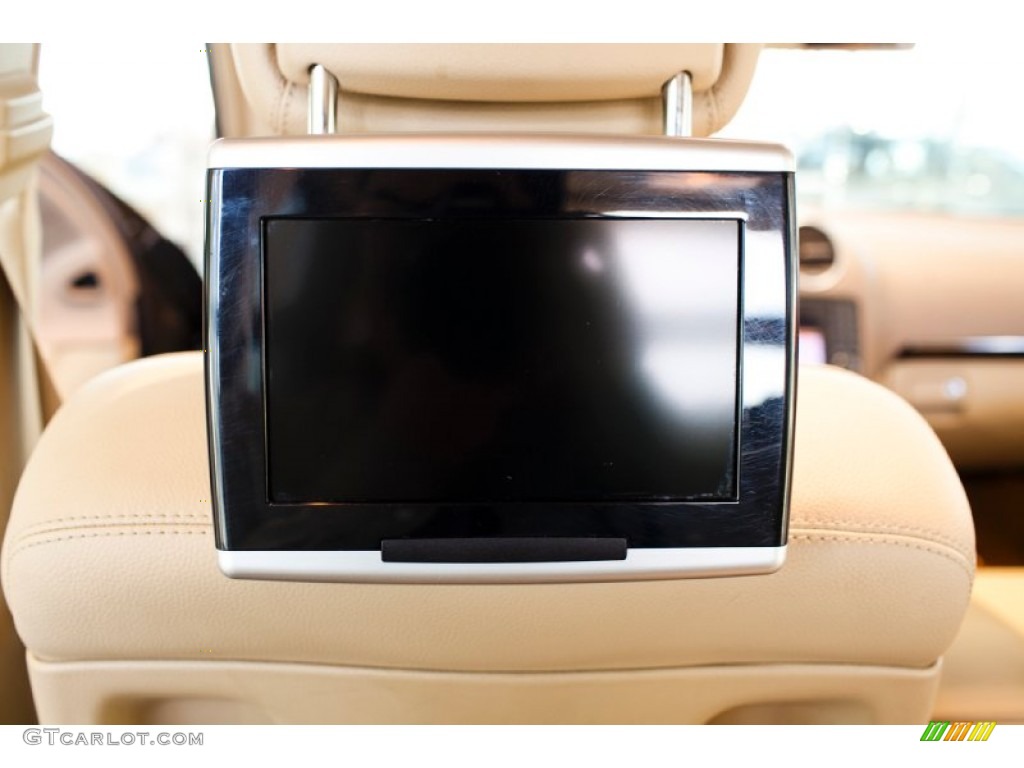 2012 GL 450 4Matic - Dakota Brown Metallic / Cashmere photo #34