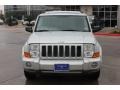 2006 Bright Silver Metallic Jeep Commander   photo #2