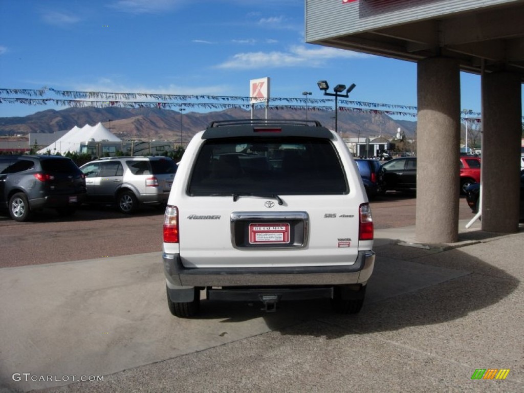 2002 4Runner SR5 4x4 - Natural White / Gray photo #4